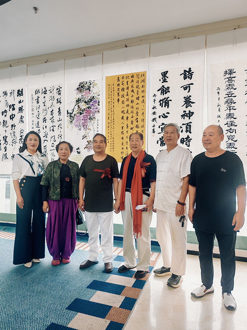翰墨颂盛世 丹青迎华诞兰山老年书画研究会教育分会国庆书画展开幕 第 20 张